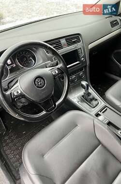 Хетчбек Volkswagen e-Golf 2015 в Львові