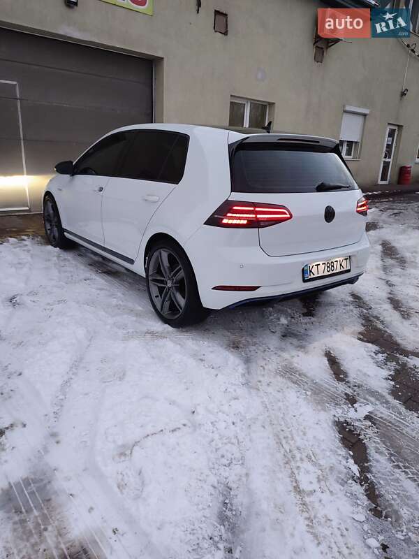 Volkswagen e-Golf 2018