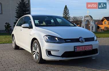 Volkswagen e-Golf 2015