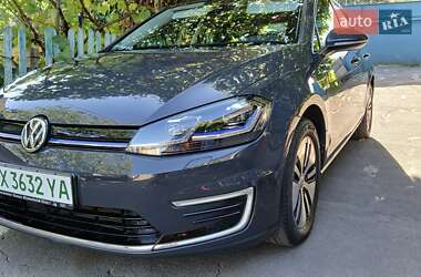 Volkswagen e-Golf 2020