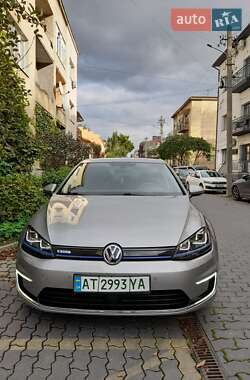 Volkswagen e-Golf 2016