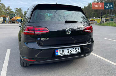 Хетчбек Volkswagen e-Golf 2017 в Києві