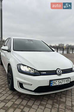 Хетчбек Volkswagen e-Golf 2014 в Вінниці