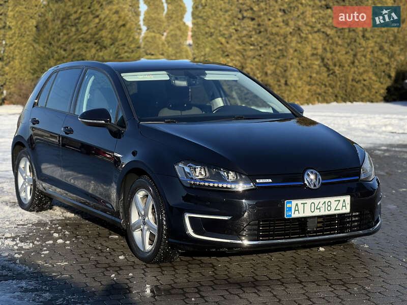 Хэтчбек Volkswagen e-Golf 2016 в Львове