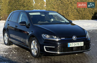 Volkswagen e-Golf 2016