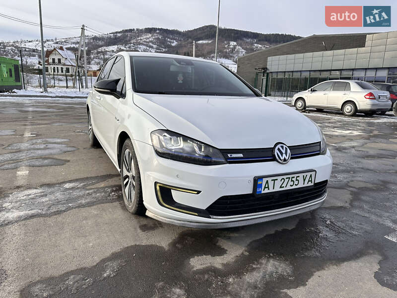 Хетчбек Volkswagen e-Golf 2014 в Яремчі