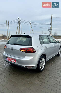 Хэтчбек Volkswagen e-Golf 2015 в Львове