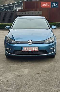 Хетчбек Volkswagen e-Golf 2015 в 