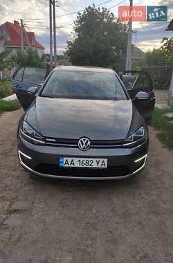 Volkswagen e-Golf 2017