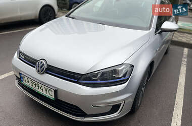 Volkswagen e-Golf 2014