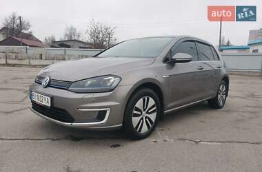 Volkswagen e-Golf 2017 Volkswagen e-Golf 2017