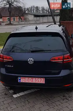 Volkswagen e-Golf 2016