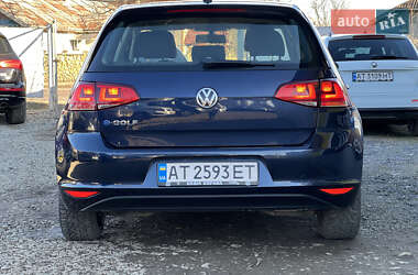 Хэтчбек Volkswagen e-Golf 2015 в Ивано-Франковске