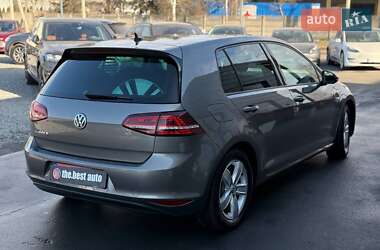 Хетчбек Volkswagen e-Golf 2016 в Рівному