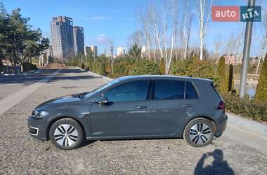 Хетчбек Volkswagen e-Golf 2019 в Дніпрі