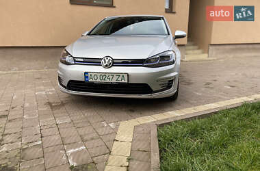 Хетчбек Volkswagen e-Golf 2019 в Ужгороді