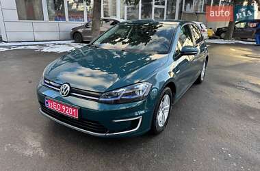 Хетчбек Volkswagen e-Golf 2018 в Києві