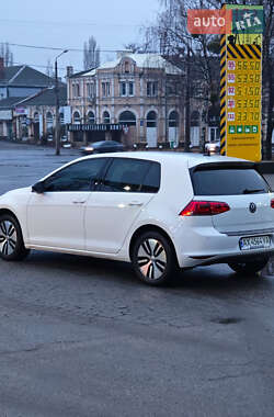 Хетчбек Volkswagen e-Golf 2016 в Харкові