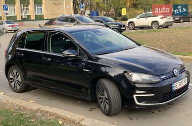 Volkswagen e-Golf 2014