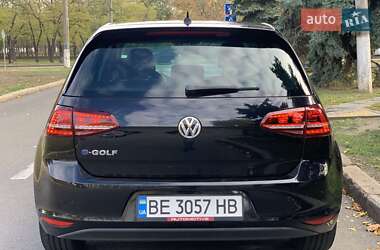 Хэтчбек Volkswagen e-Golf 2014 в Николаеве