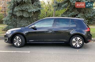 Хэтчбек Volkswagen e-Golf 2014 в Николаеве