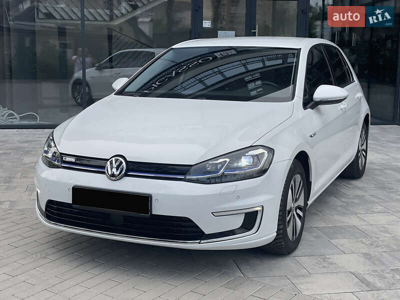 Хетчбек Volkswagen e-Golf 2018 в Ужгороді