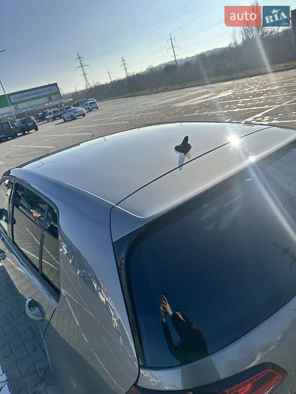 Хетчбек Volkswagen e-Golf 2014 в Чернівцях