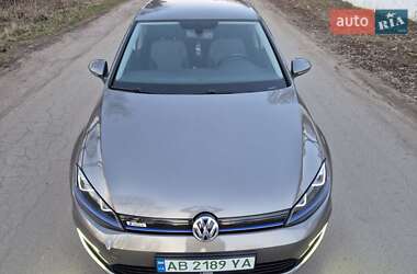 Volkswagen e-Golf 2015