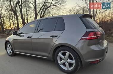 Хэтчбек Volkswagen e-Golf 2015 в Виннице