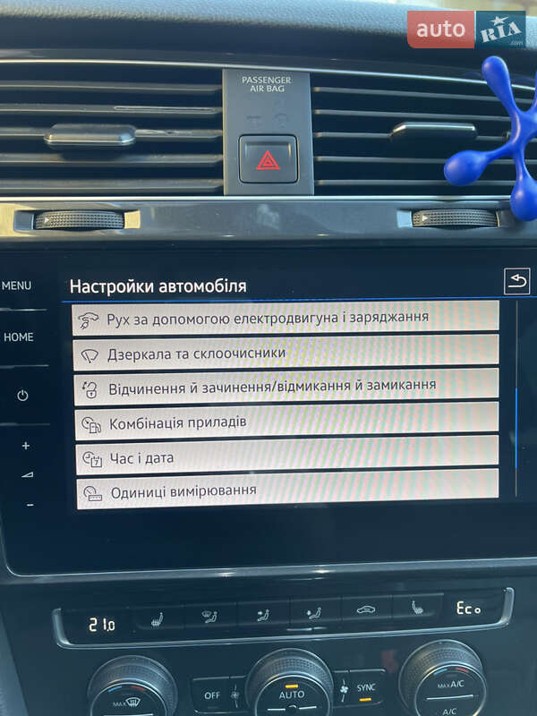 Хетчбек Volkswagen e-Golf 2018 в Тернополі