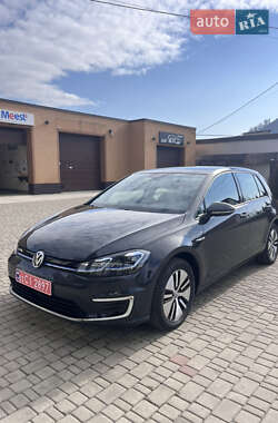 Хетчбек Volkswagen e-Golf 2020 в Хусті