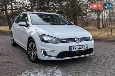 Хетчбек Volkswagen e-Golf 2015 в Дрогобичі