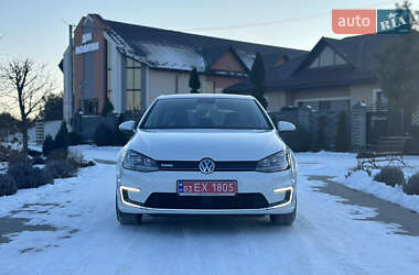 Хетчбек Volkswagen e-Golf 2015 в Сарнах