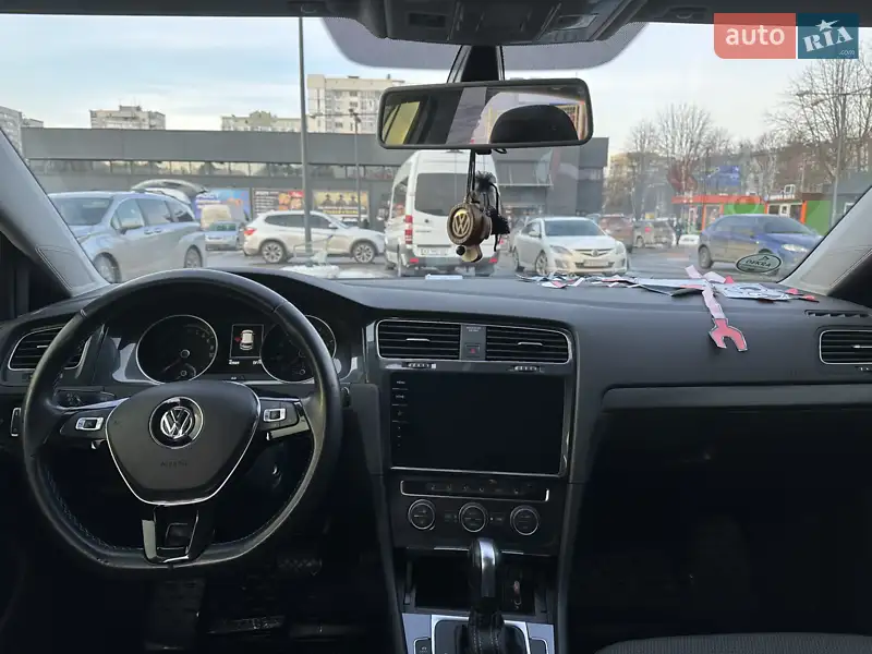Volkswagen e-Golf 2020