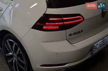 Хетчбек Volkswagen e-Golf 2018 в Львові