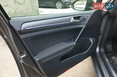 Volkswagen e-Golf 2017