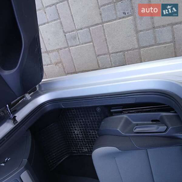 Хэтчбек Volkswagen e-Golf 2014 в Гайсине