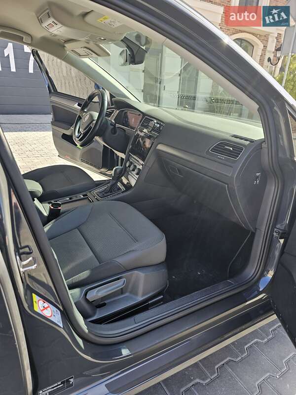 Хэтчбек Volkswagen e-Golf 2020 в Белой Церкви