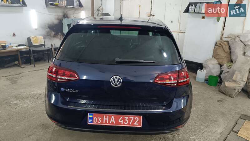 Хэтчбек Volkswagen e-Golf 2016 в Ровно фото 18 Хэтчбек Volkswagen e-Golf 2016 в Ровно