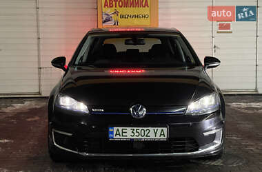 Volkswagen e-Golf 2015 Volkswagen e-Golf 2015