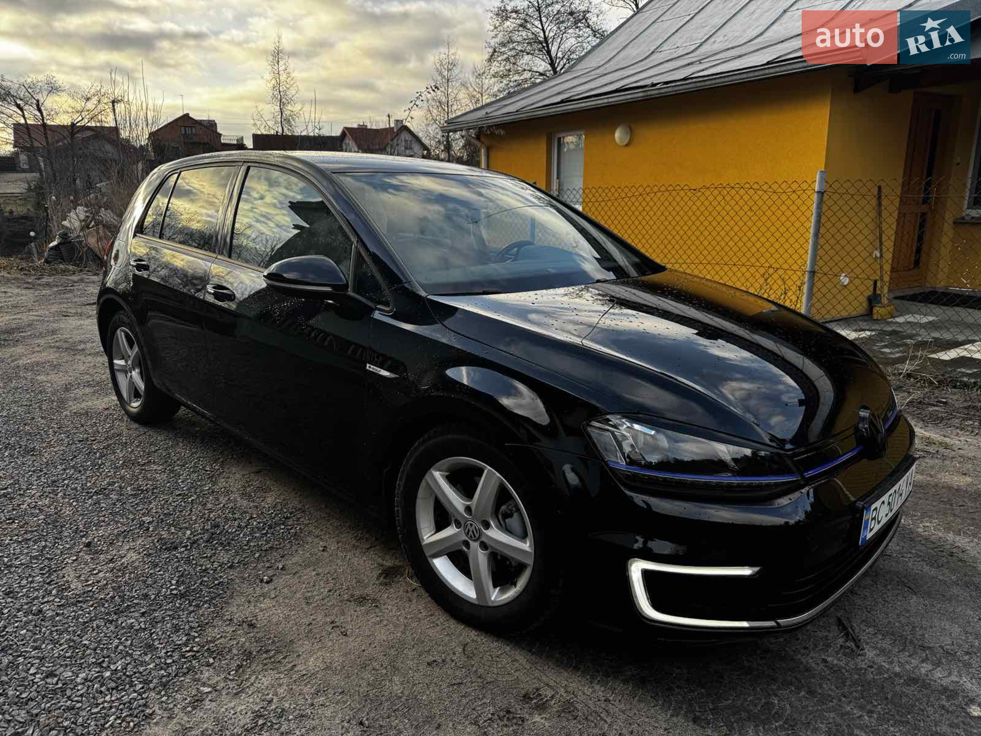 2015 Volkswagen Golf - фото 1
