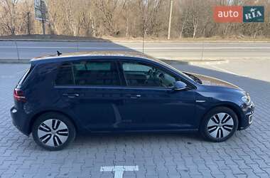 Хетчбек Volkswagen e-Golf 2015 в Хмельницькому
