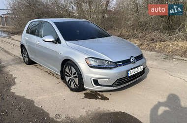 Хэтчбек Volkswagen e-Golf 2016 в Житомире