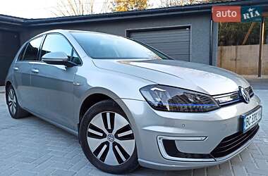 Хэтчбек Volkswagen e-Golf 2015 в Ивано-Франковске