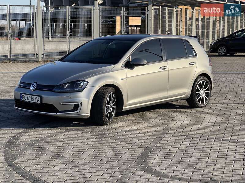 Volkswagen e-Golf 2016
