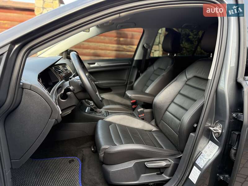 Хэтчбек Volkswagen e-Golf 2019 в Виннице