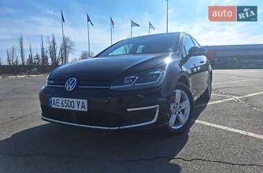 Volkswagen e-Golf 2017 Volkswagen e-Golf 2017