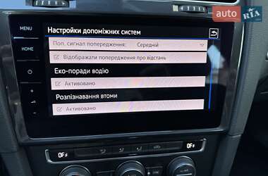 Хетчбек Volkswagen e-Golf 2020 в 