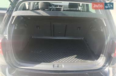 Хэтчбек Volkswagen e-Golf 2017 в 