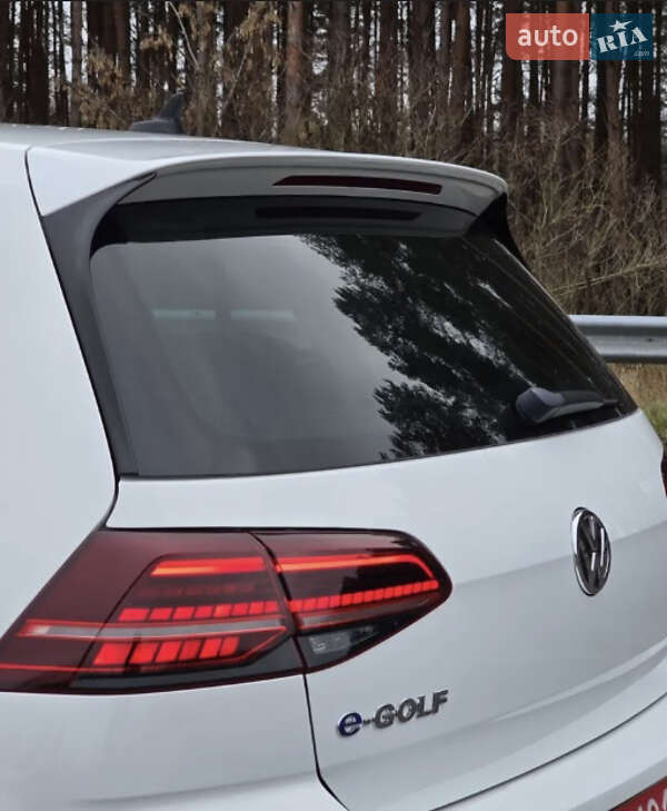 Хэтчбек Volkswagen e-Golf 2020 в Черновцах